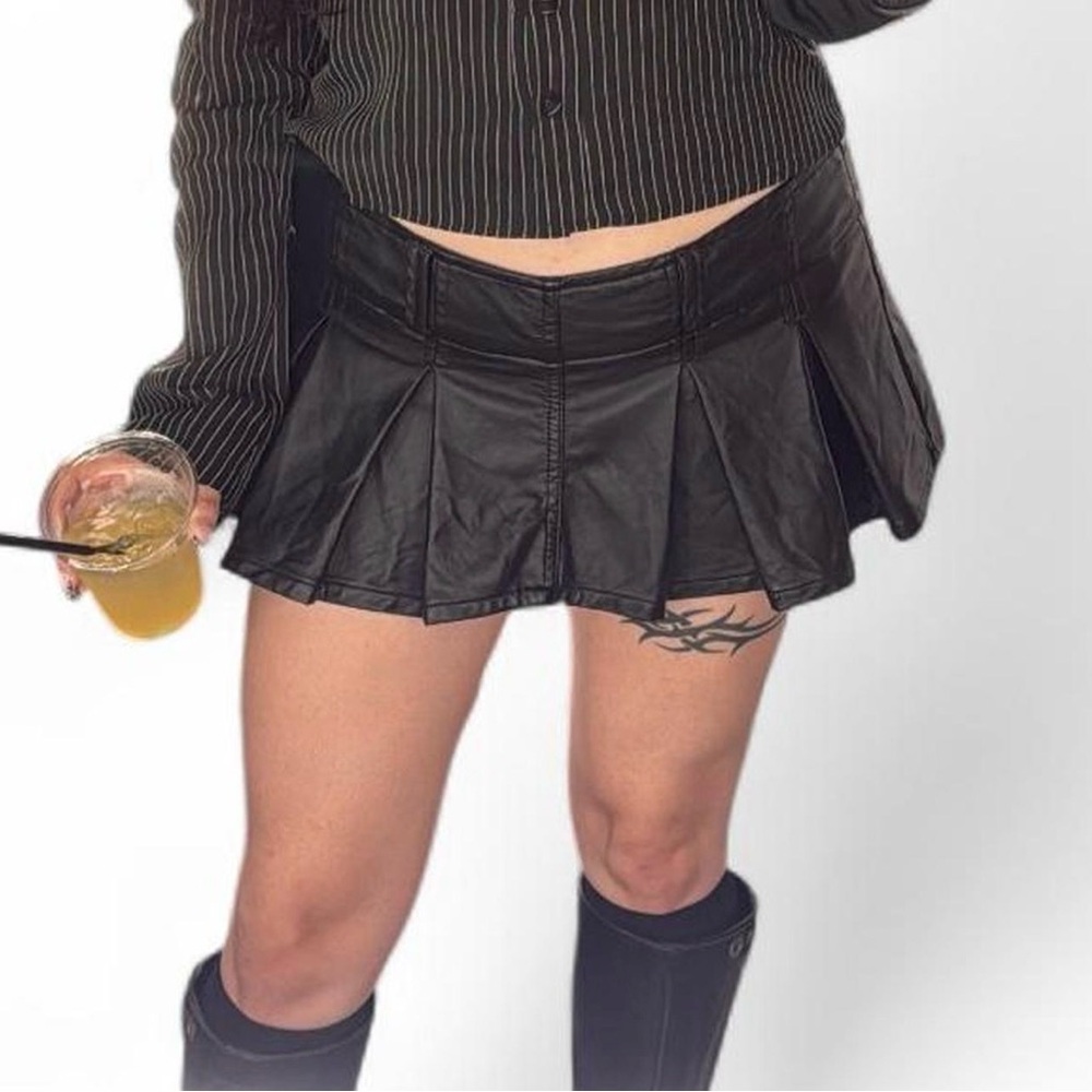 Free People Black Pleated Faux Leather Mini Skirt